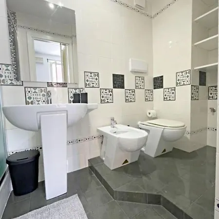 Pit Stop Station Τσιαμπίνο