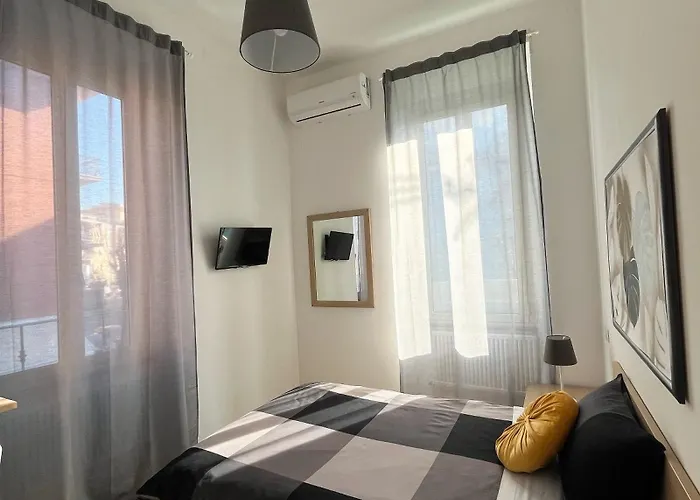 Pit Stop Station Bed and Breakfast *