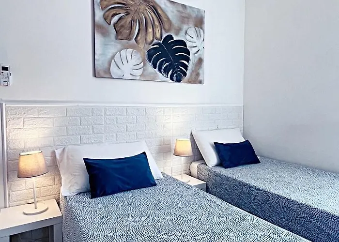 Pit Stop Station Bed & Breakfast